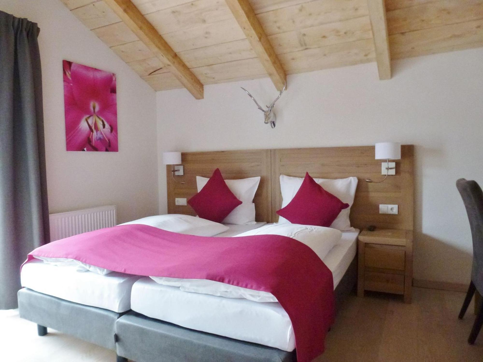 Detached Chalet Close To The Ski Area Villa Bruck an der Grossglocknerstrasse Exterior photo