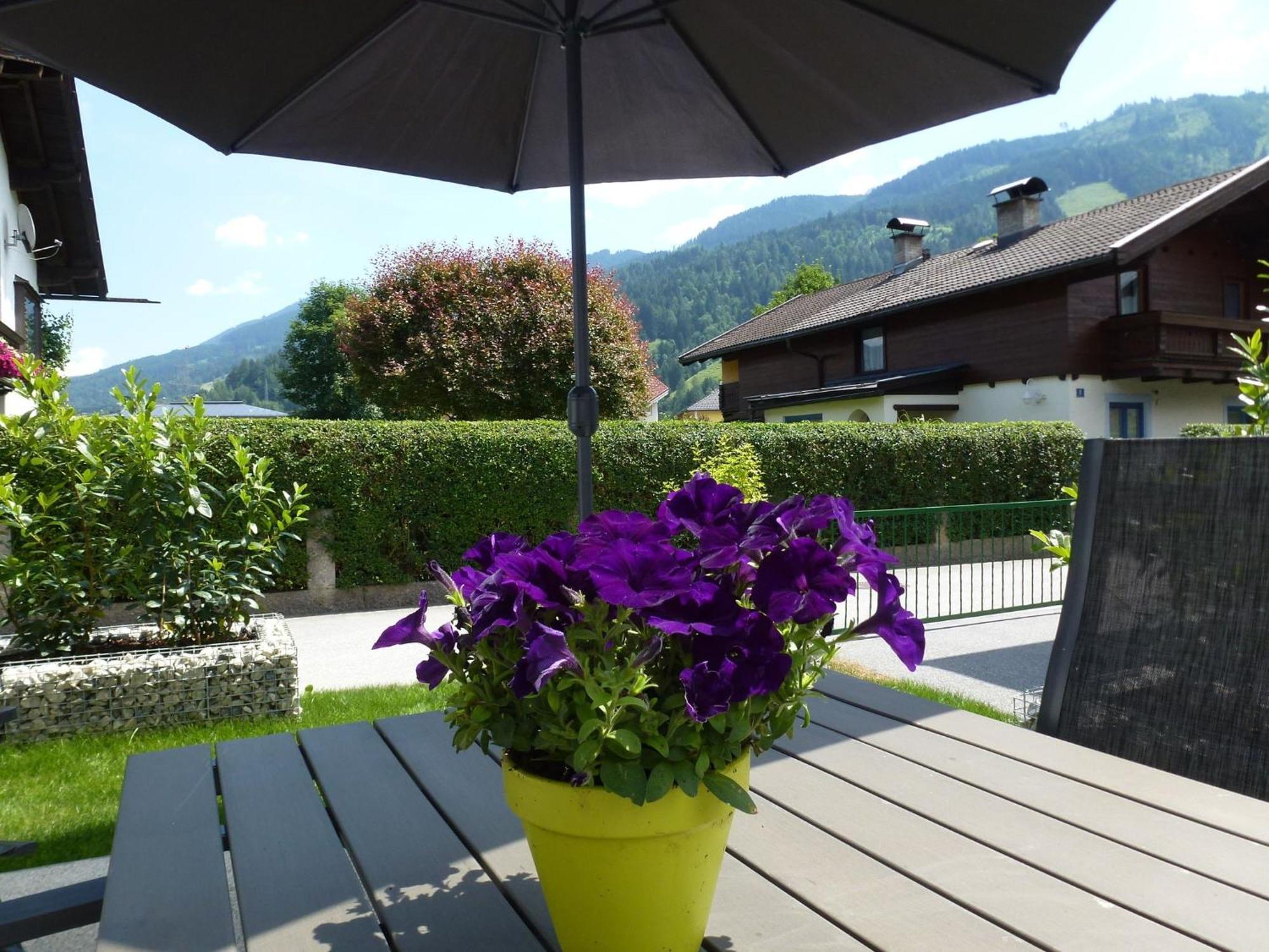 Detached Chalet Close To The Ski Area Villa Bruck an der Grossglocknerstrasse Exterior photo